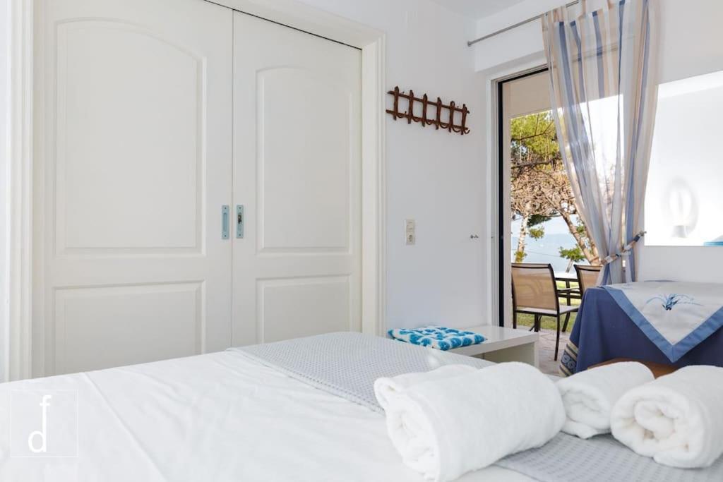 Karantou Villa Tirós Екстериор снимка