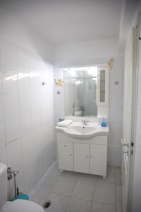 Karantou Villa Tirós Екстериор снимка